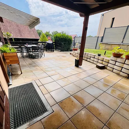 A 4-room Family House Only 6 Km From Basel Apartament Buschwiller