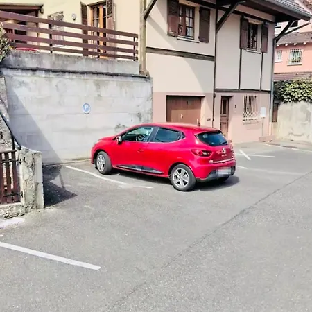 Apartamento A 4-room Family House Only 6 Km From Basel *